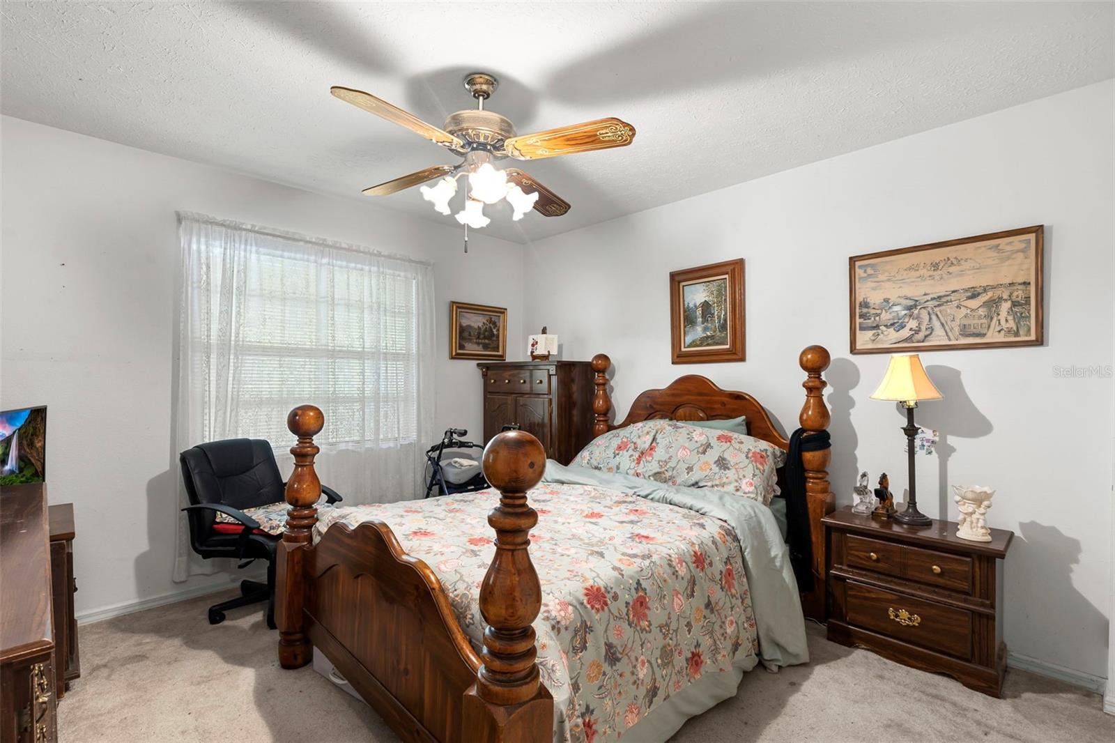 LAKE PADGETT ESTATES - Residential