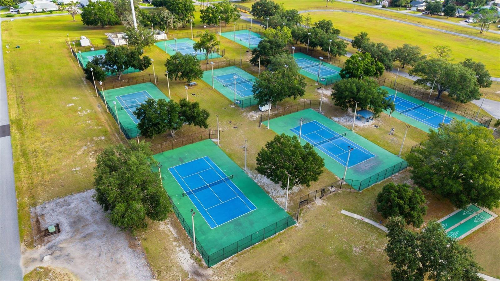 LAKE PADGETT ESTATES - Residential