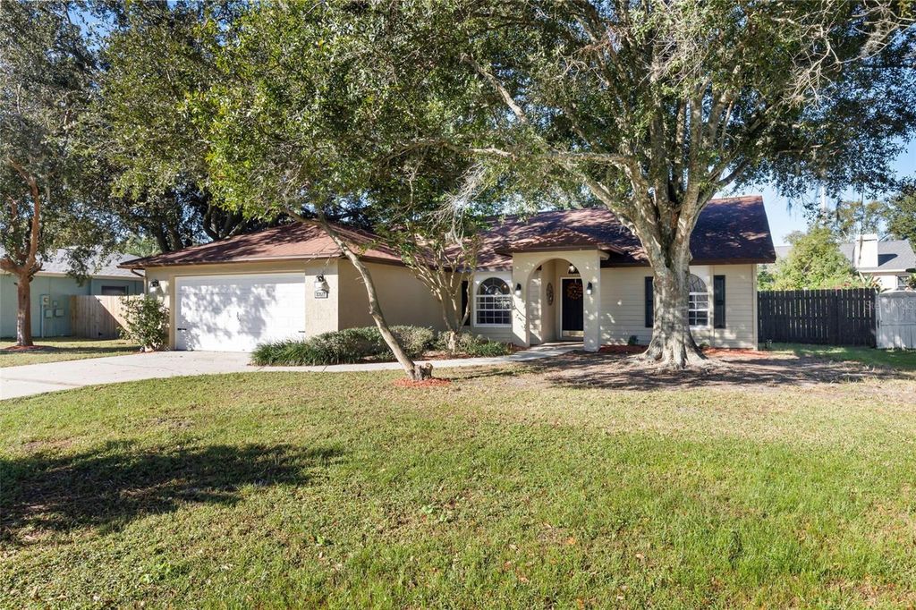 Photo of 23517 Bellaire Loop, Land O Lakes, FL 34639 (MLS # TB8436016)