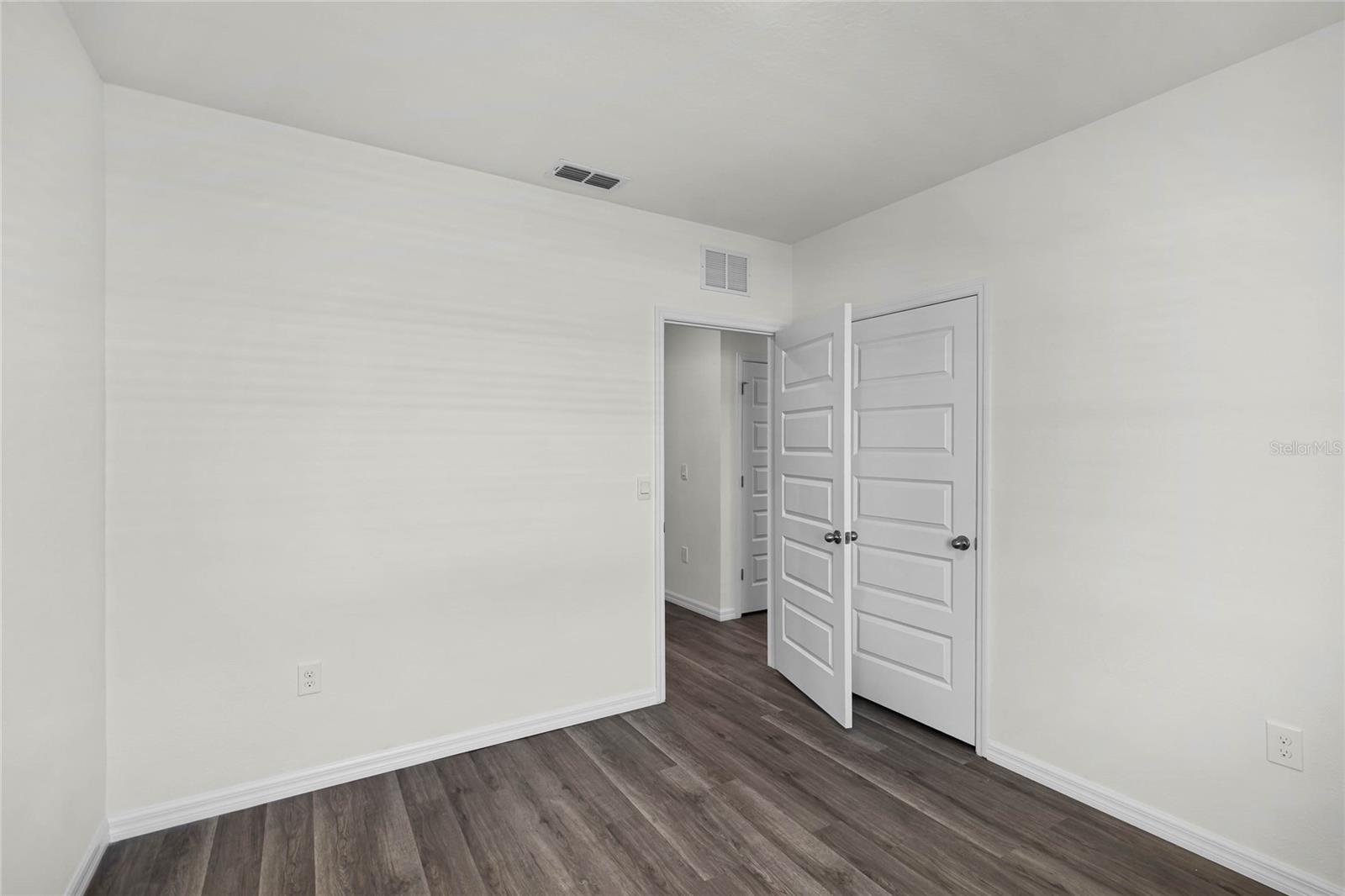 HARMONY ON LAKE ELOISE PHASE 4 - Residential