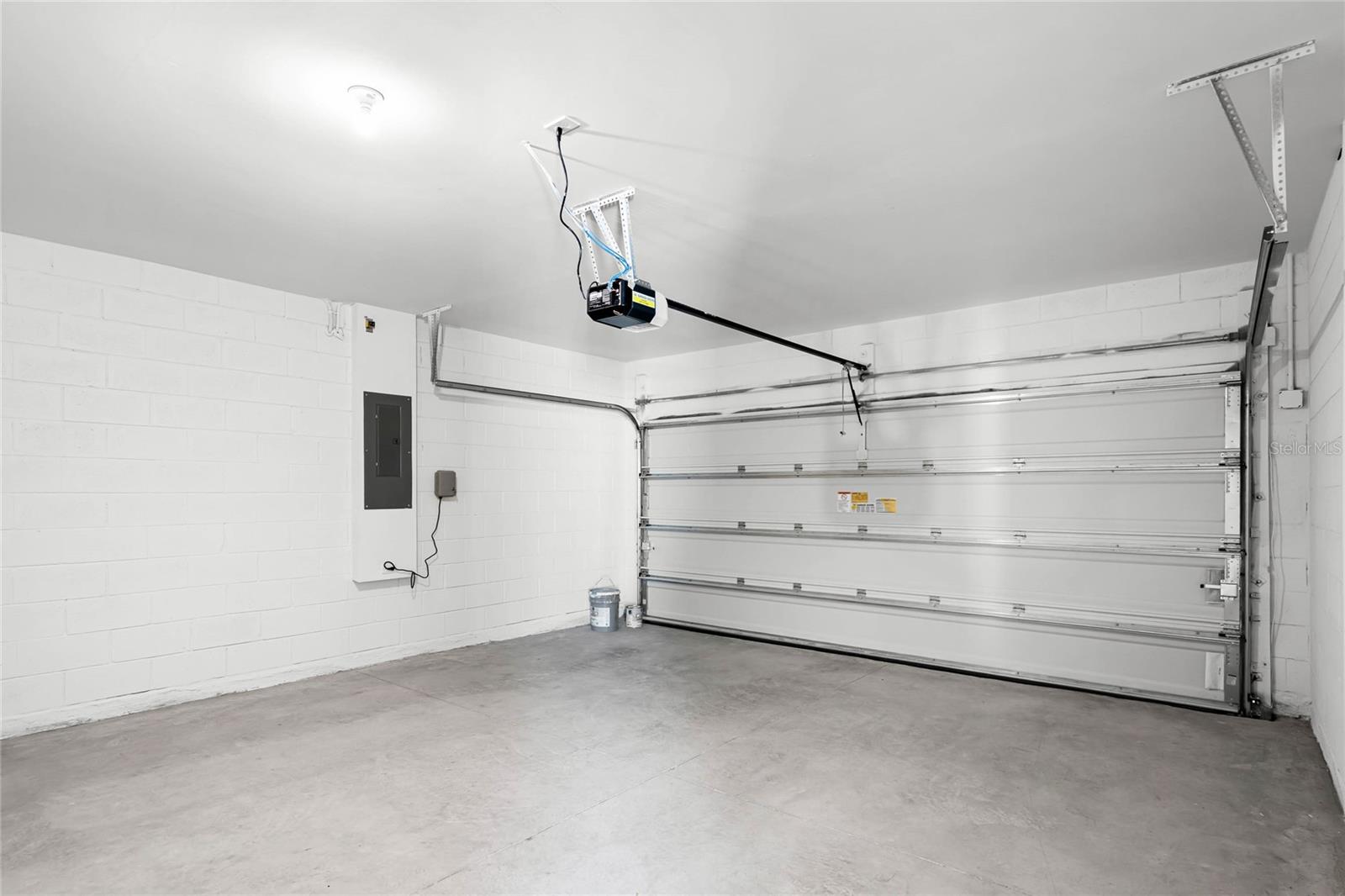 HARMONY ON LAKE ELOISE PHASE 4 - Residential