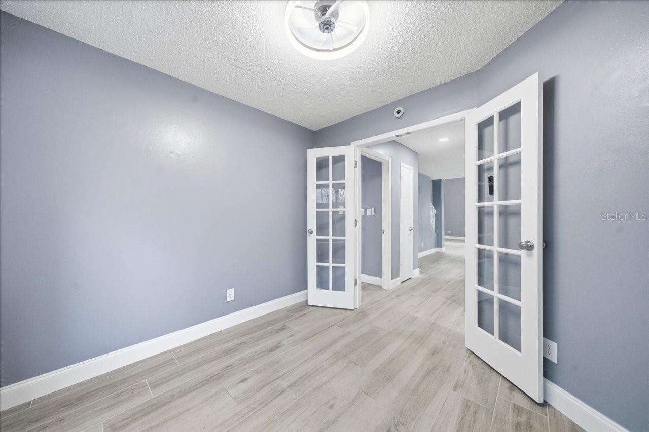 TURTLE CREEK - Residential