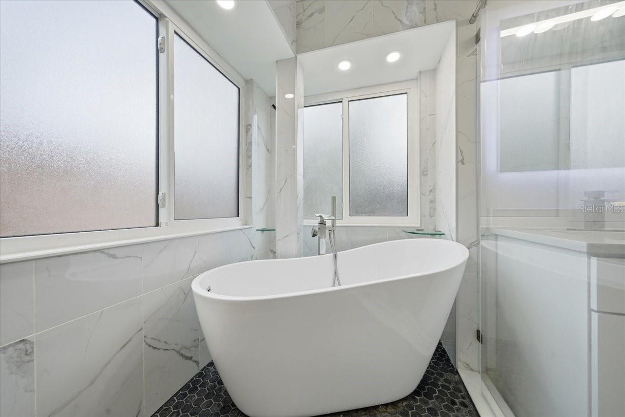 TURTLE CREEK - Residential