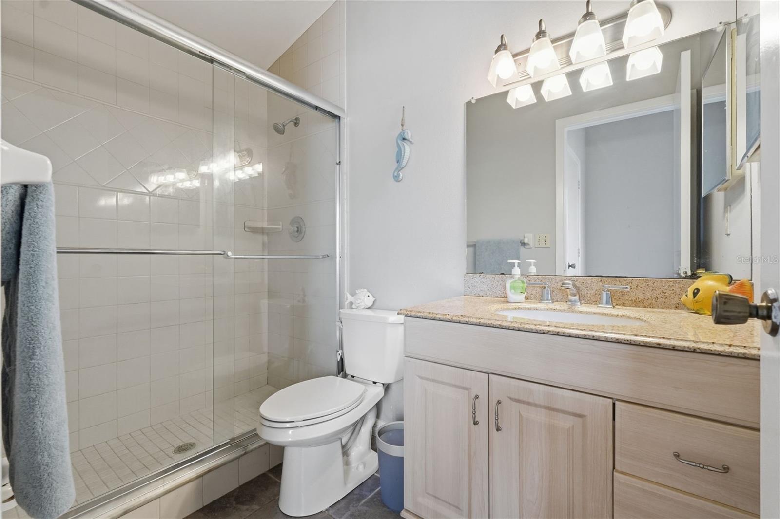 HUNTERS GLEN CONDO - Residential