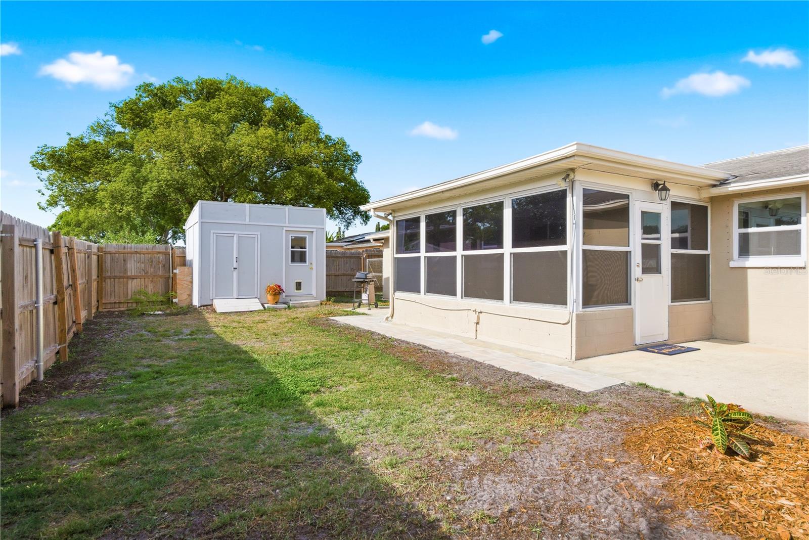 PALM TERRACE GARDENS - Residential