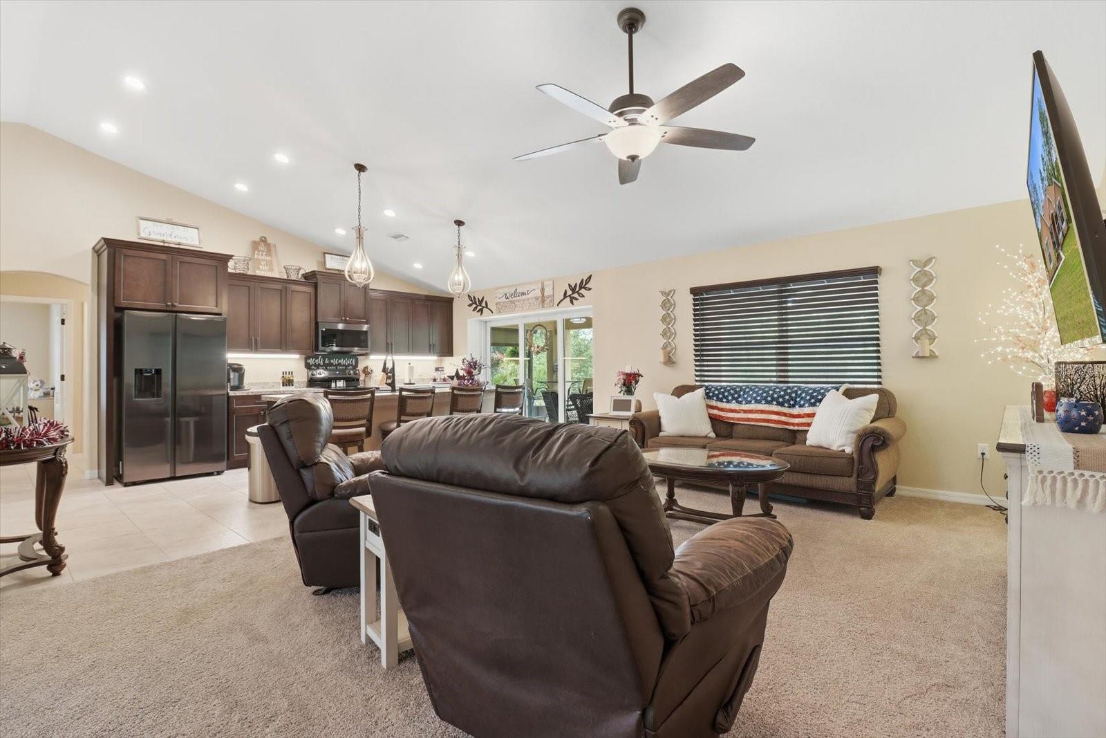 PINE RIDGE UNIT 03 - Residential
