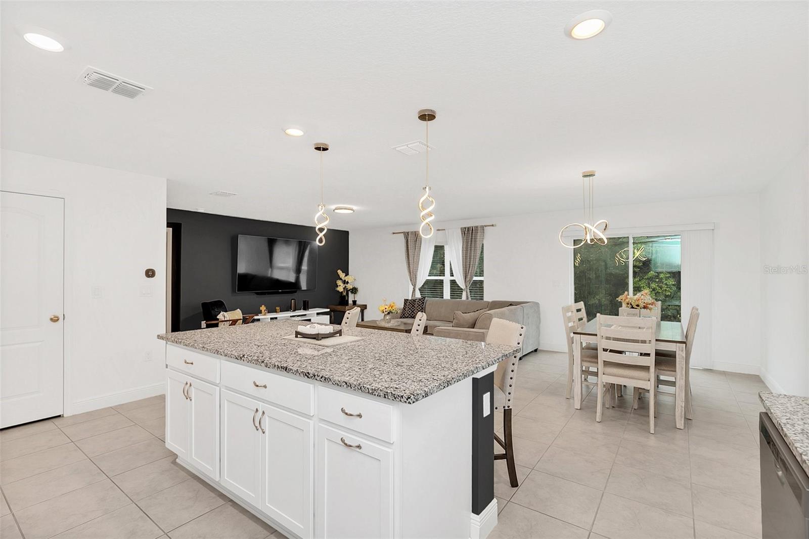 RIVERCREST AT NARCOOSSEE - Residential