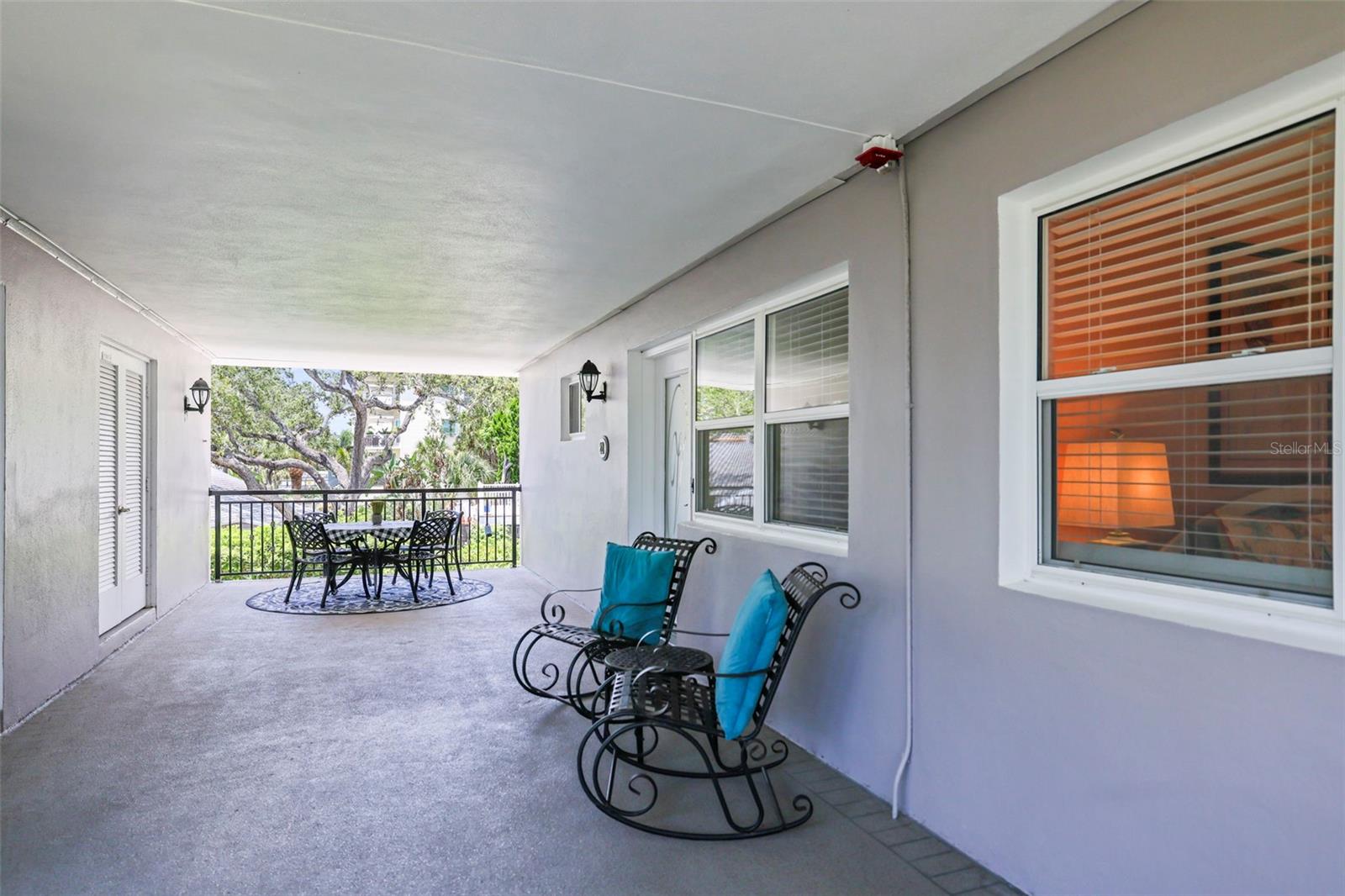1101 VICTORIA DRIVE 22