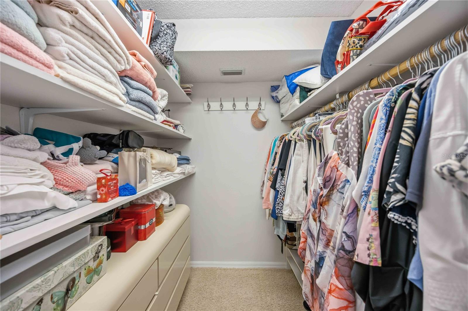 ASHTON LAKES 09 - Residential