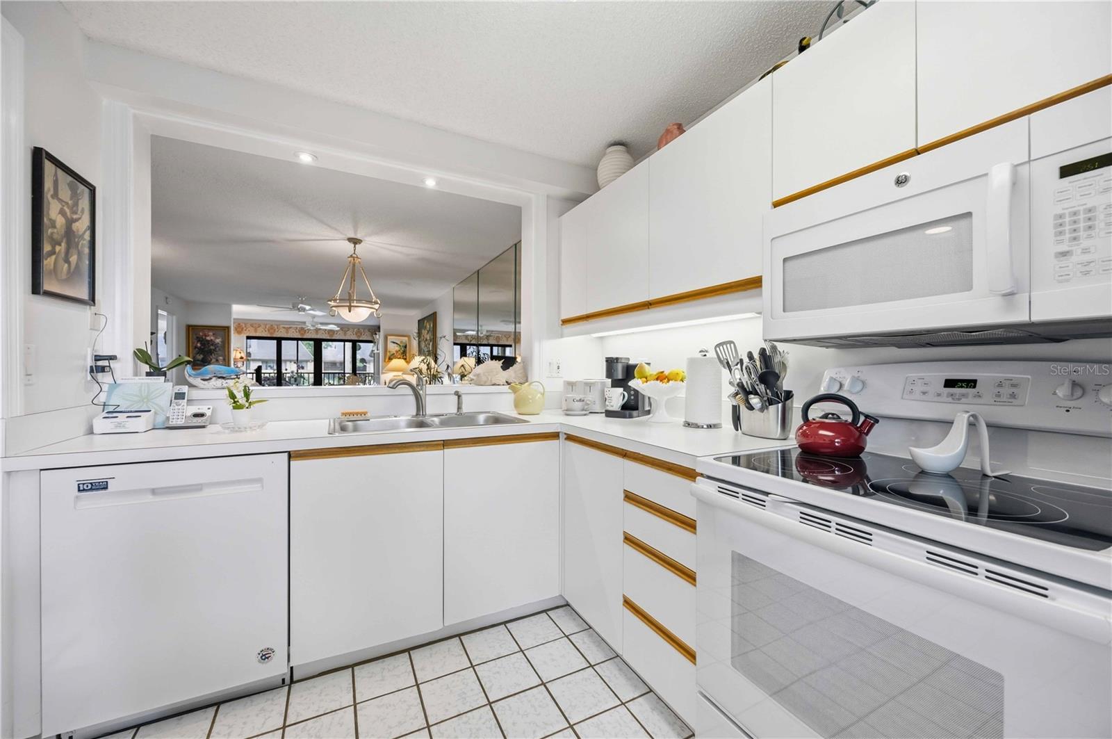 ASHTON LAKES 09 - Residential