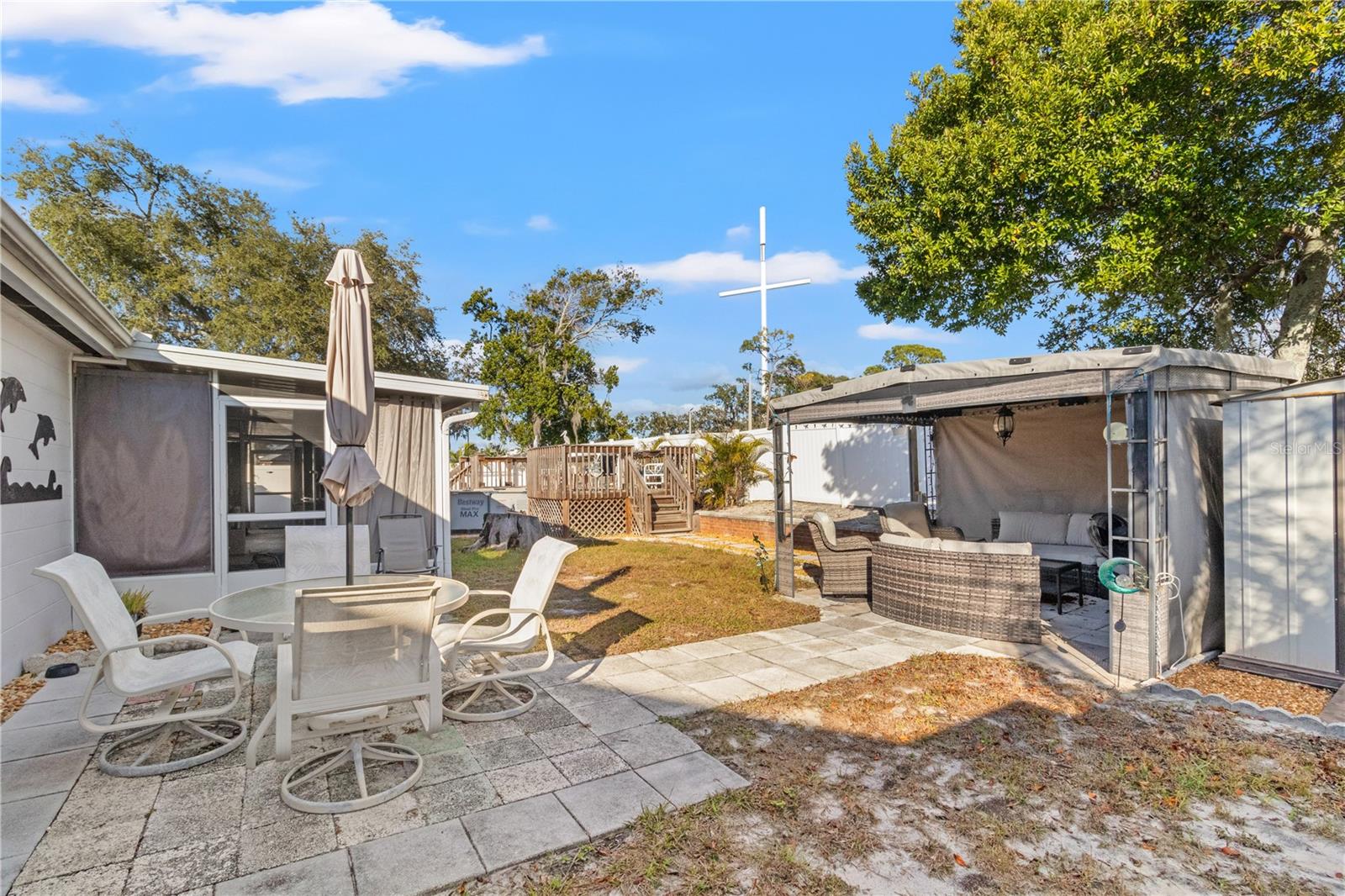 BEACON LAKES NORTH BAY VILLAGE - Residential