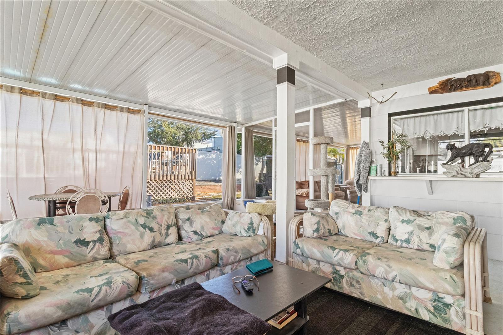 BEACON LAKES NORTH BAY VILLAGE - Residential