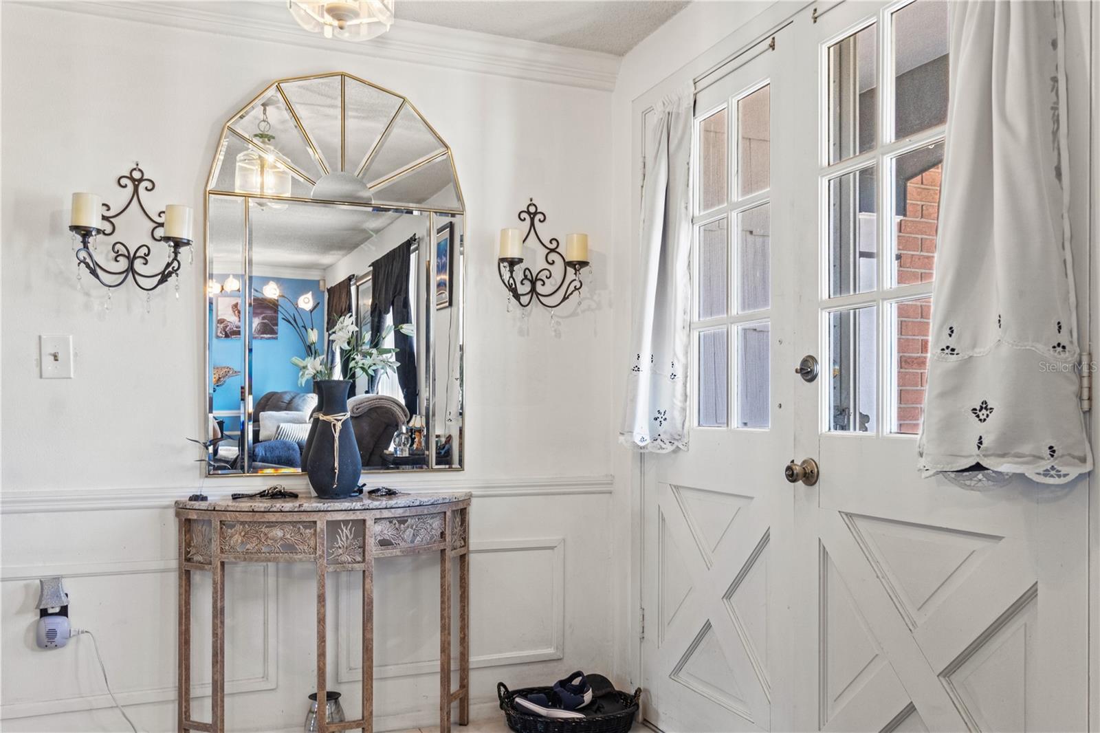 BEACON LAKES NORTH BAY VILLAGE - Residential