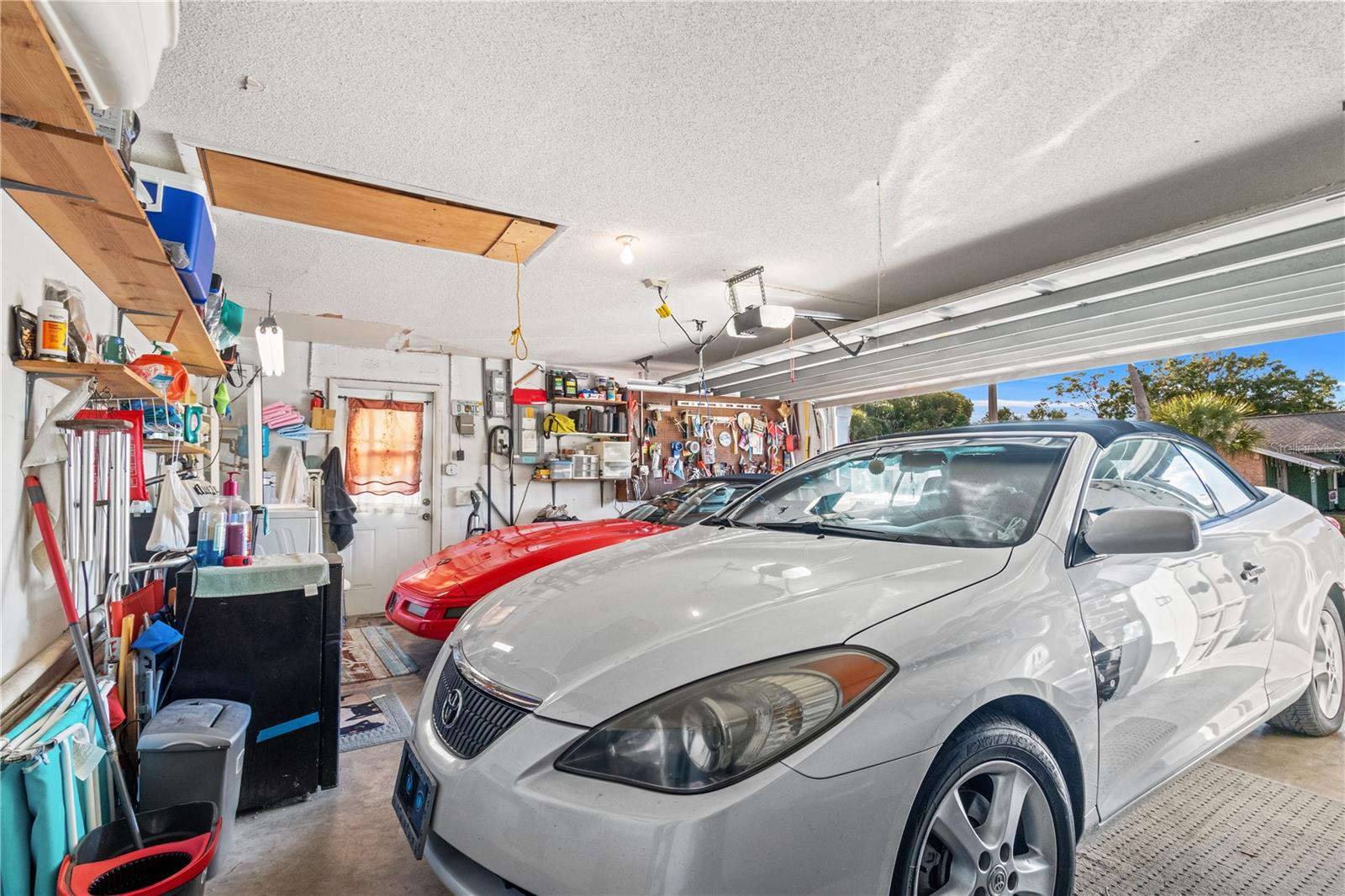 BEACON LAKES NORTH BAY VILLAGE - Residential