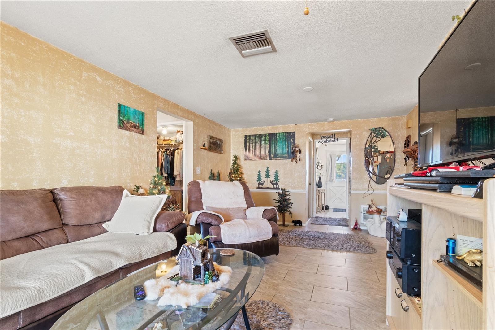 BEACON LAKES NORTH BAY VILLAGE - Residential