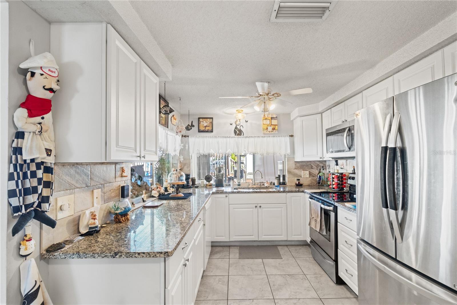 BEACON LAKES NORTH BAY VILLAGE - Residential