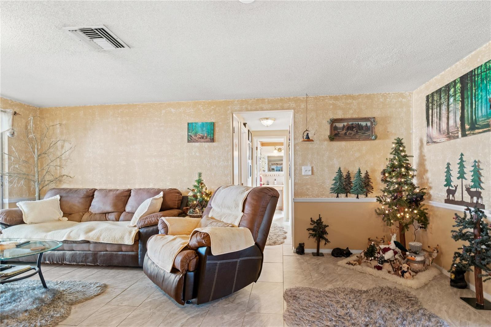 BEACON LAKES NORTH BAY VILLAGE - Residential