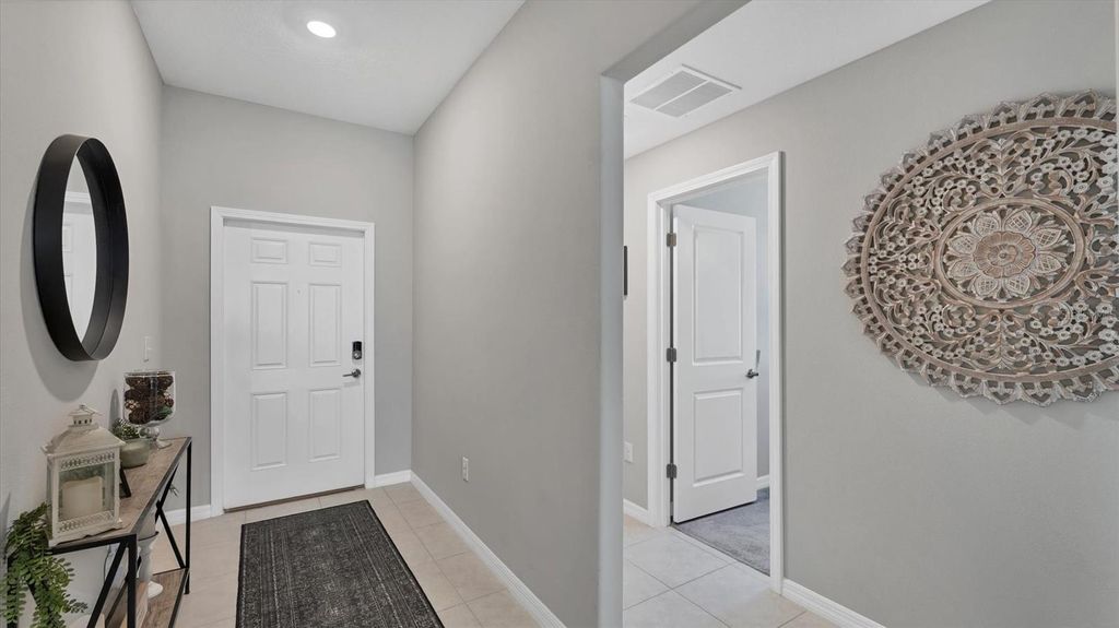 Photo of 15423 Miller Creek Drive, Sun City Center, FL 33573 (MLS # A4681523)