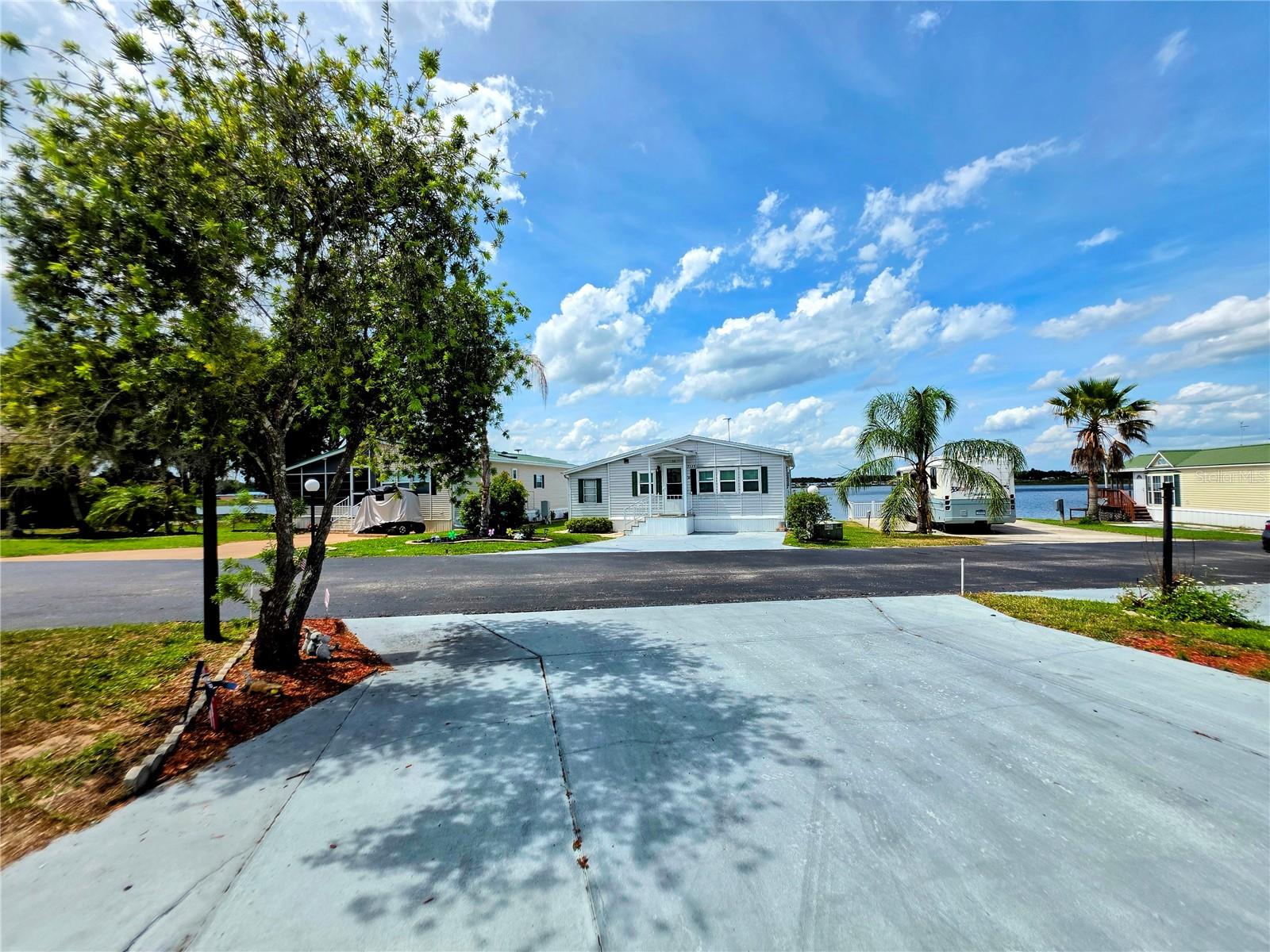 SOUTH SHORE RESORT AN RV CONDO - Land