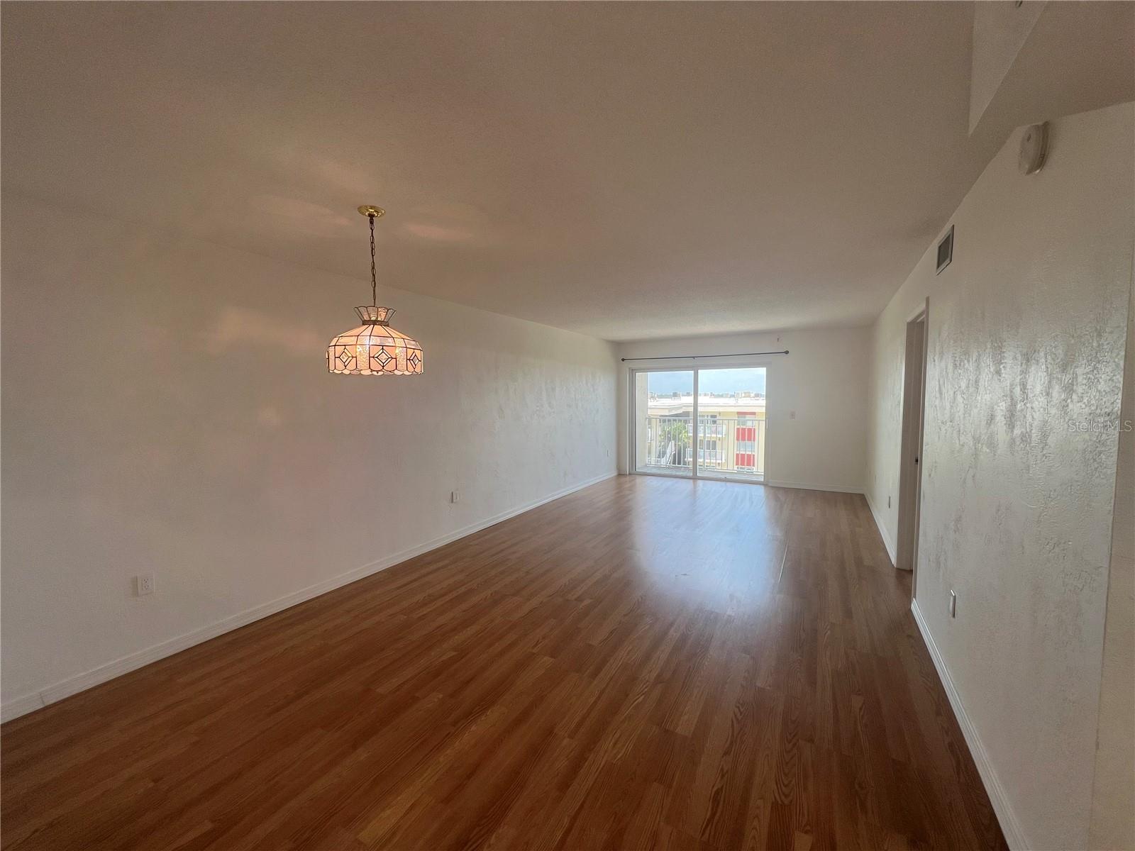 RIVERSIDE CONDO - Residential Lease