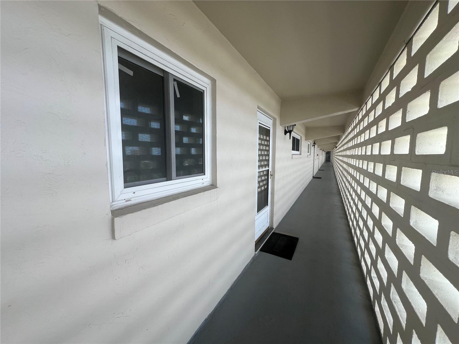 RIVERSIDE CONDO - Residential Lease
