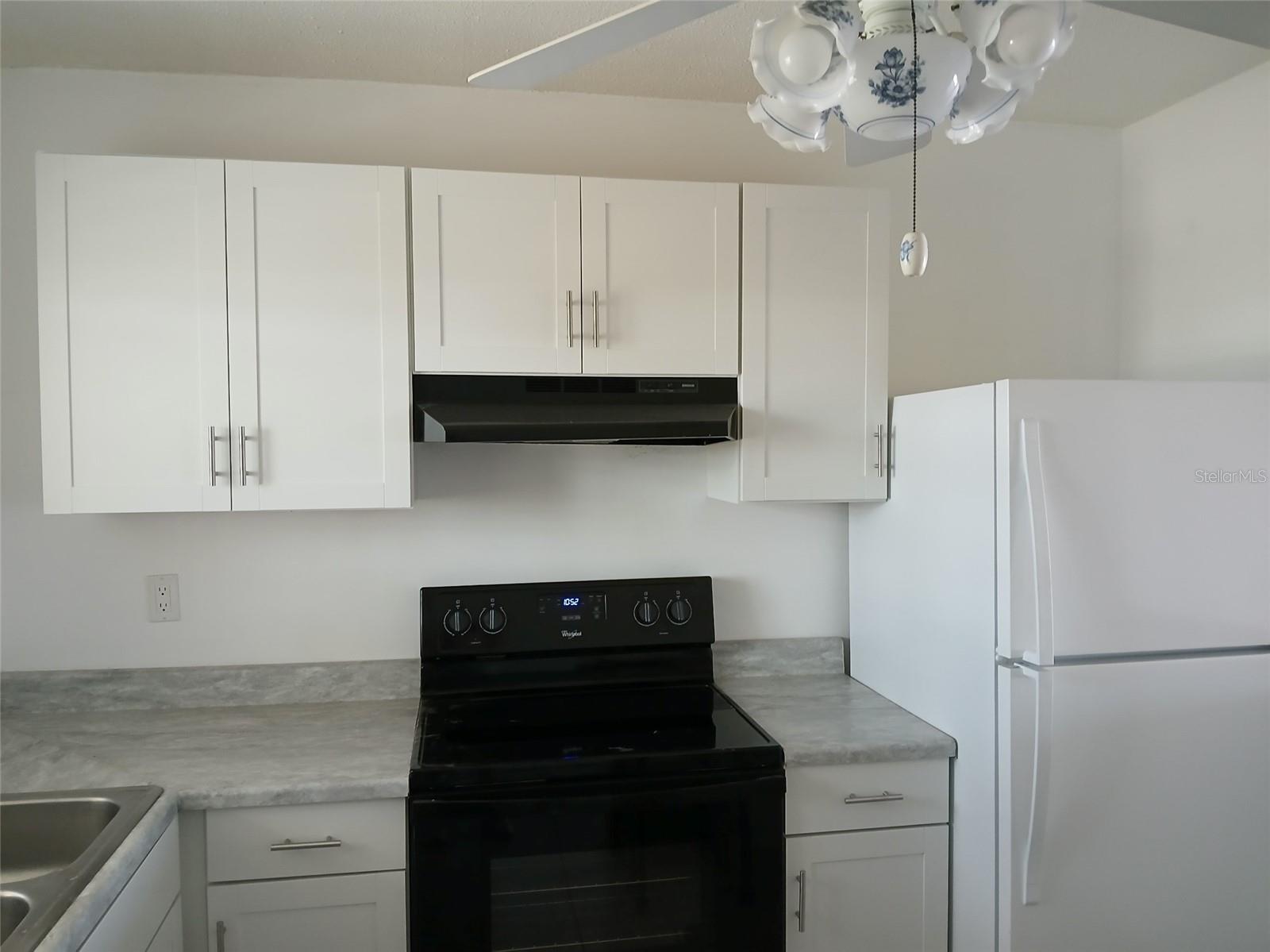 RIVERSIDE CONDO - Residential Lease