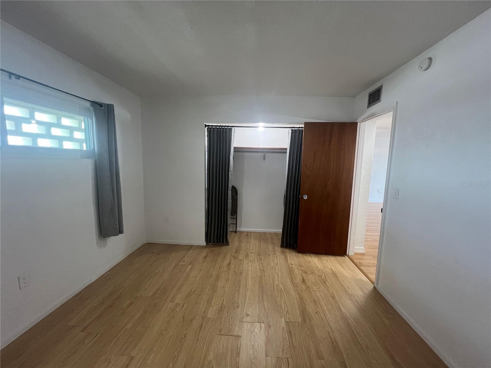 RIVERSIDE CONDO - Residential Lease
