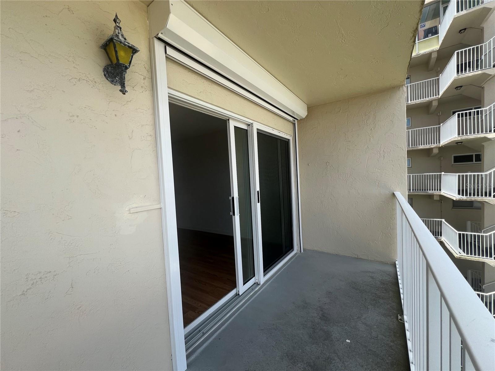 RIVERSIDE CONDO - Residential Lease