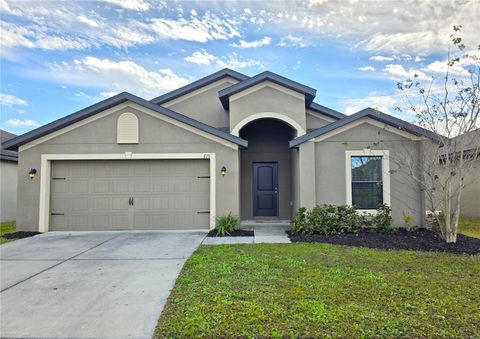 Photo of 729 Chatham Walk Drive, Ruskin, FL 33570 (MLS # TB8462397)