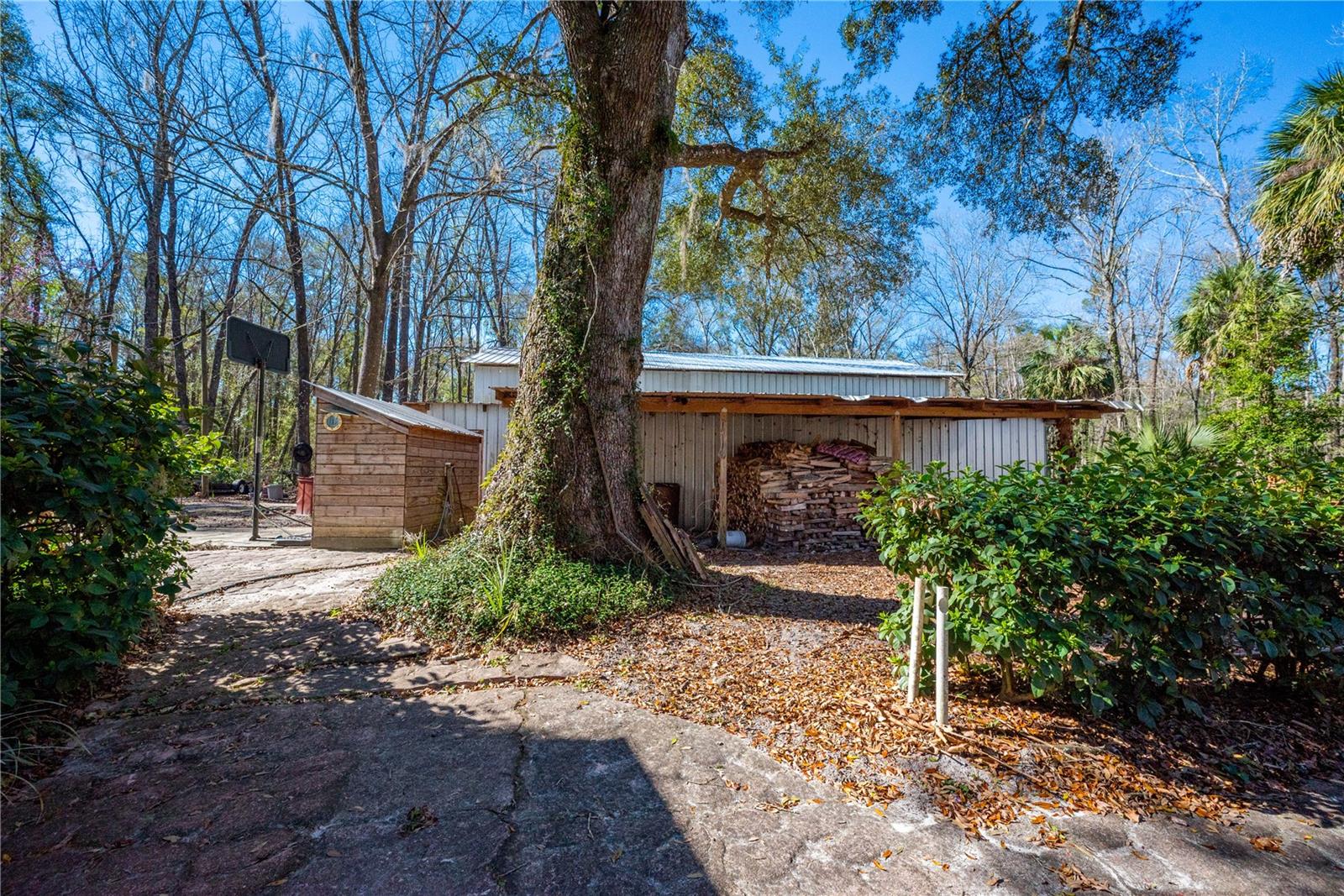 FOX RUN - Residential