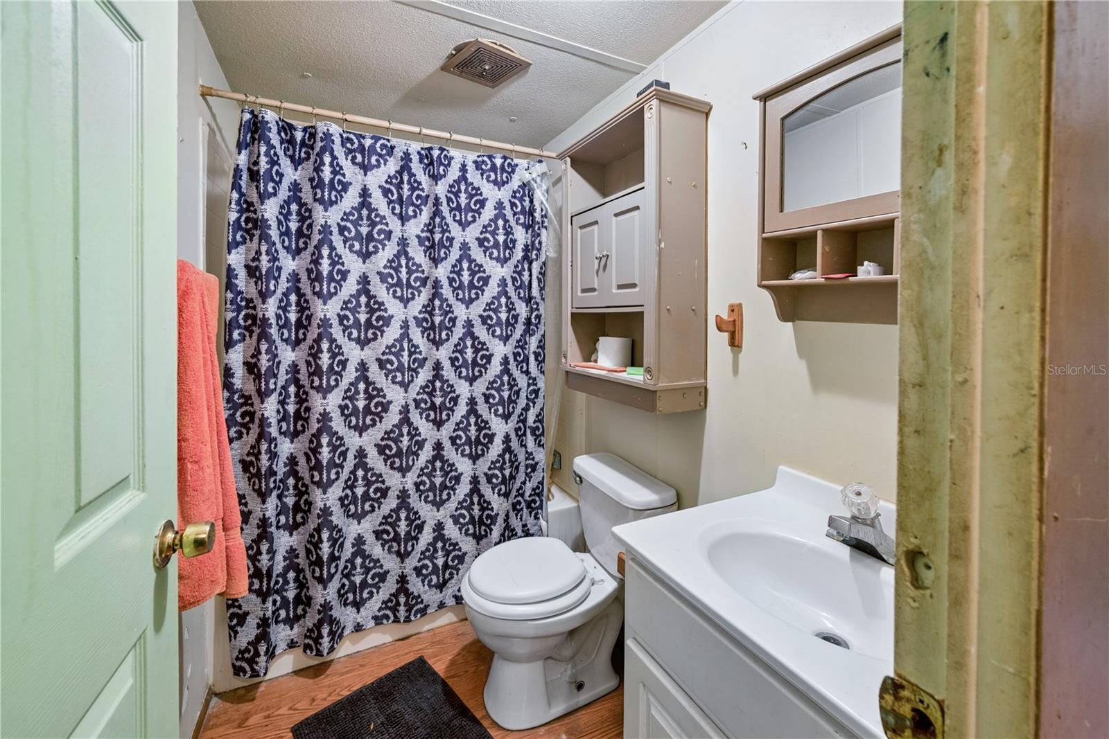 FOX RUN - Residential