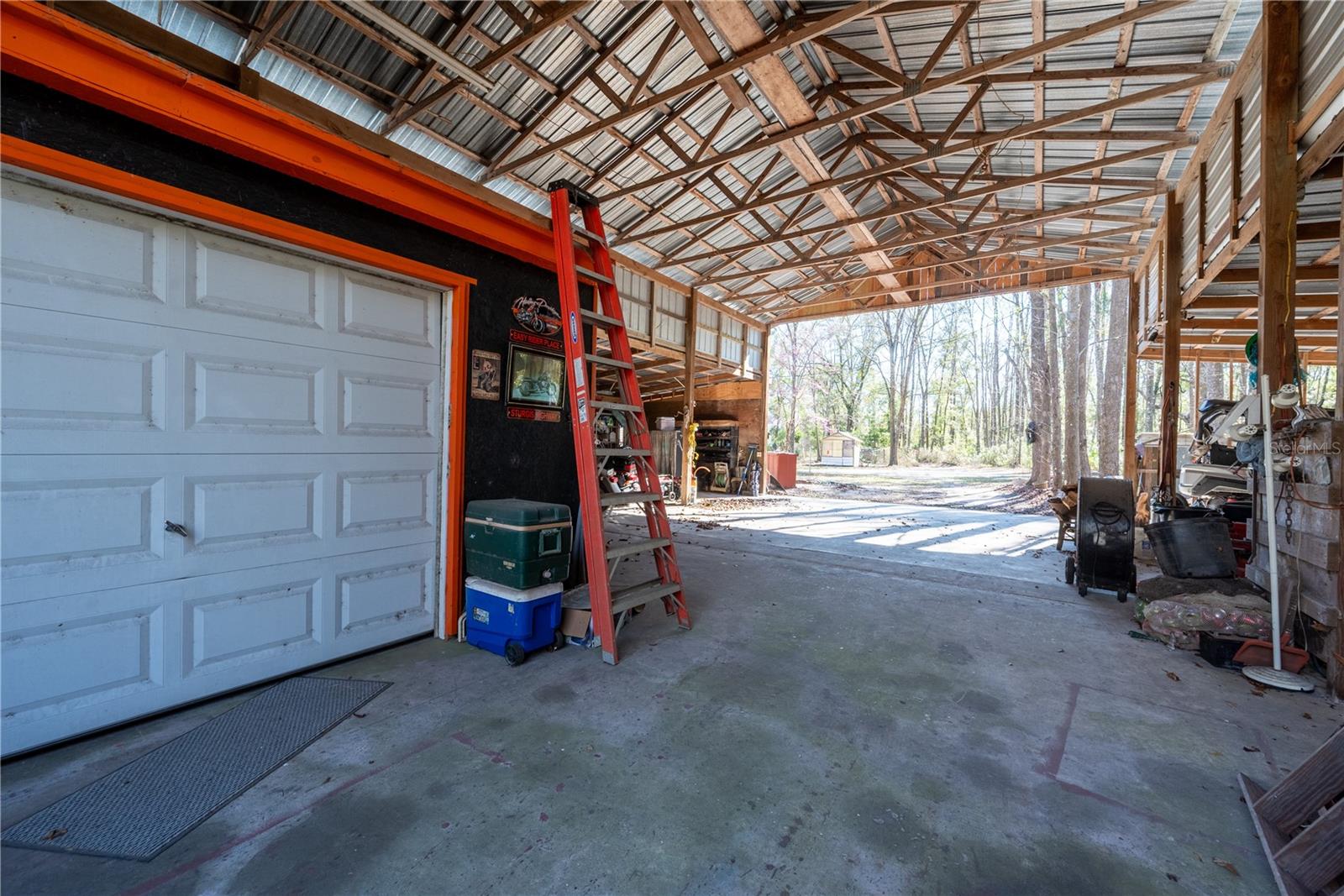 FOX RUN - Residential