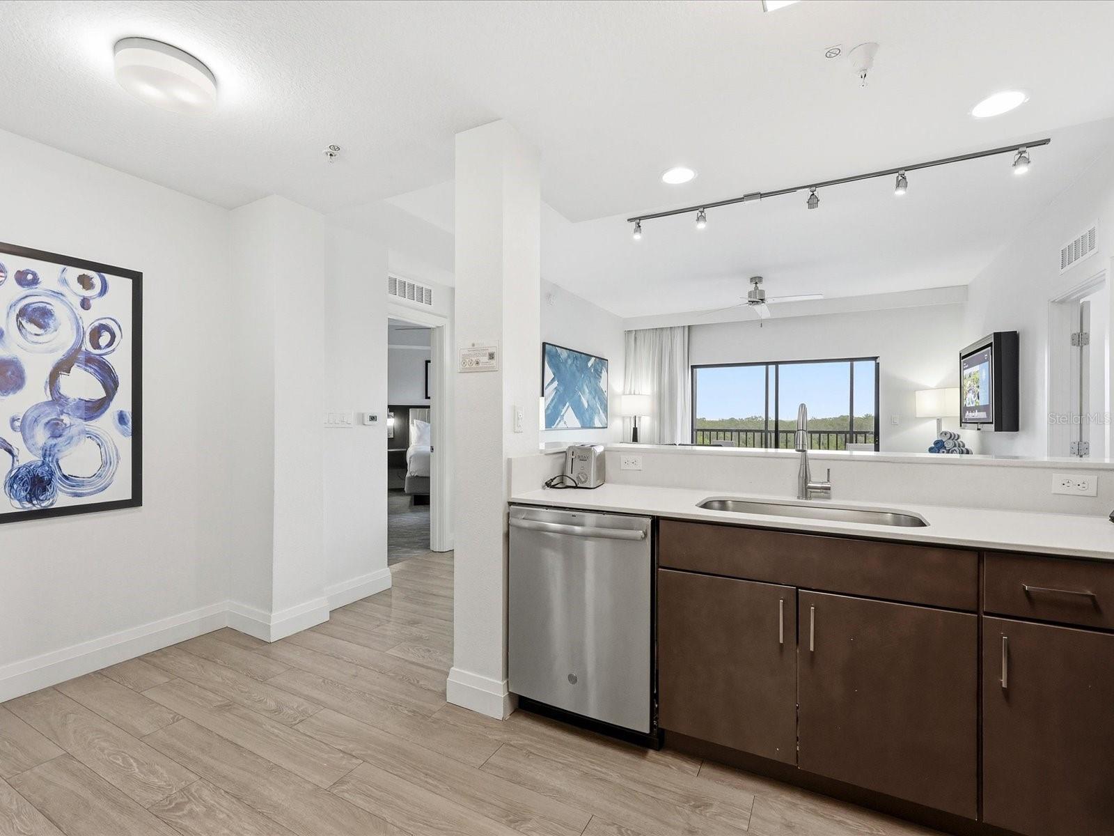 GROVE RESORT AND SPA HOTEL CONDOMINIUM - Residential