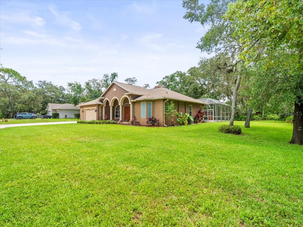 2409 HEATHER MANOR LANE