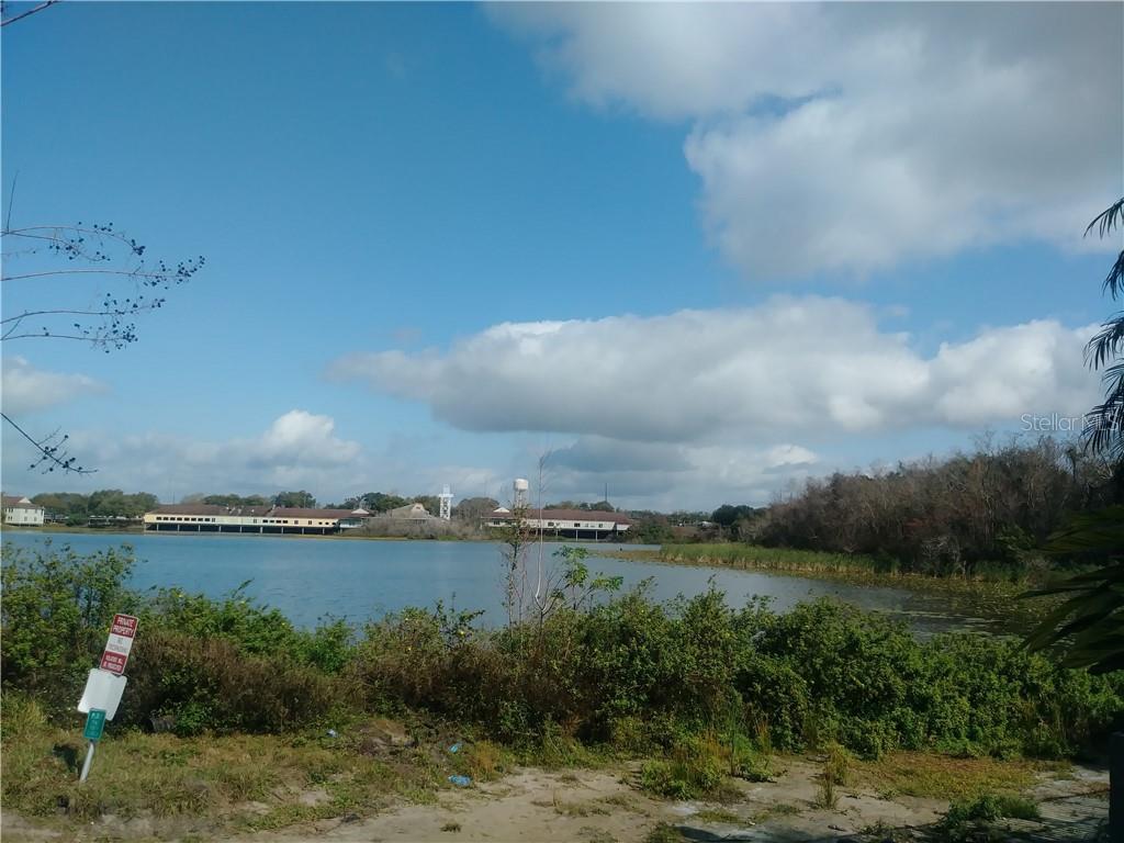 OASIS AT PEARL LAKE A CONDO - Residential Lease