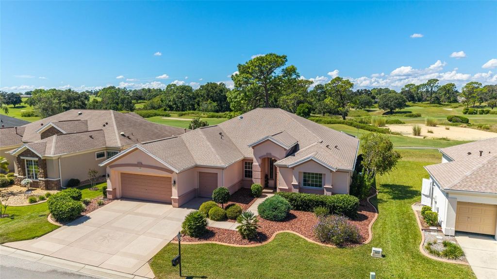 Photo of 13184 SE 97th Terrace Road, Summerfield, FL 34491 (MLS # OM709877)