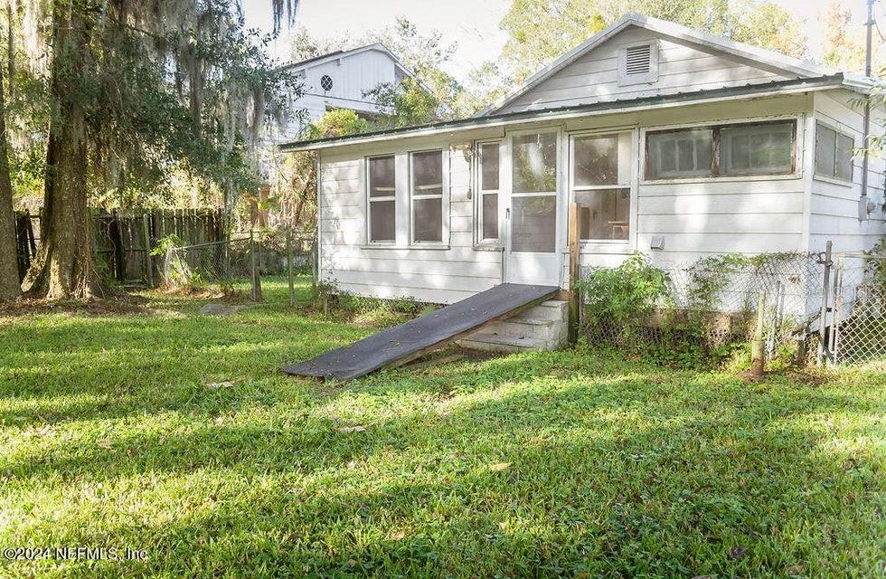 TEMPLES ADD - Residential