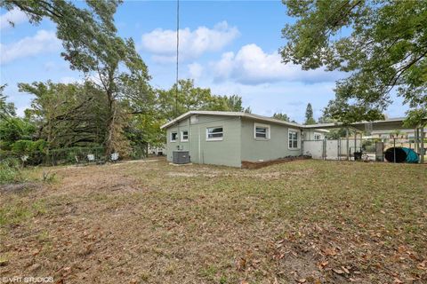 A home in APOPKA