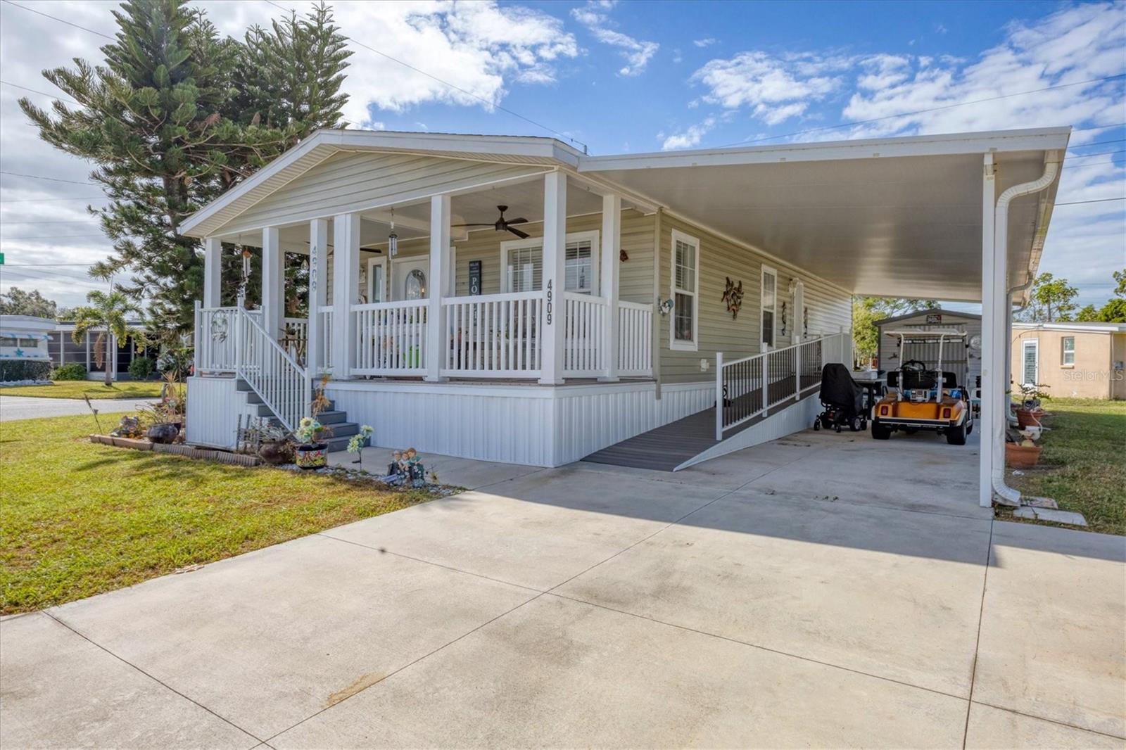 TRI-PAR ESTATES - Residential