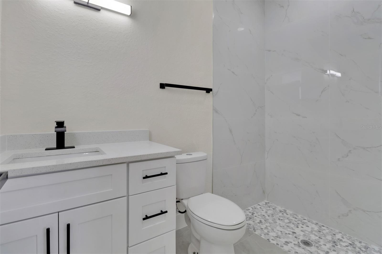 LEHIGH ESTATES - Residential Lease