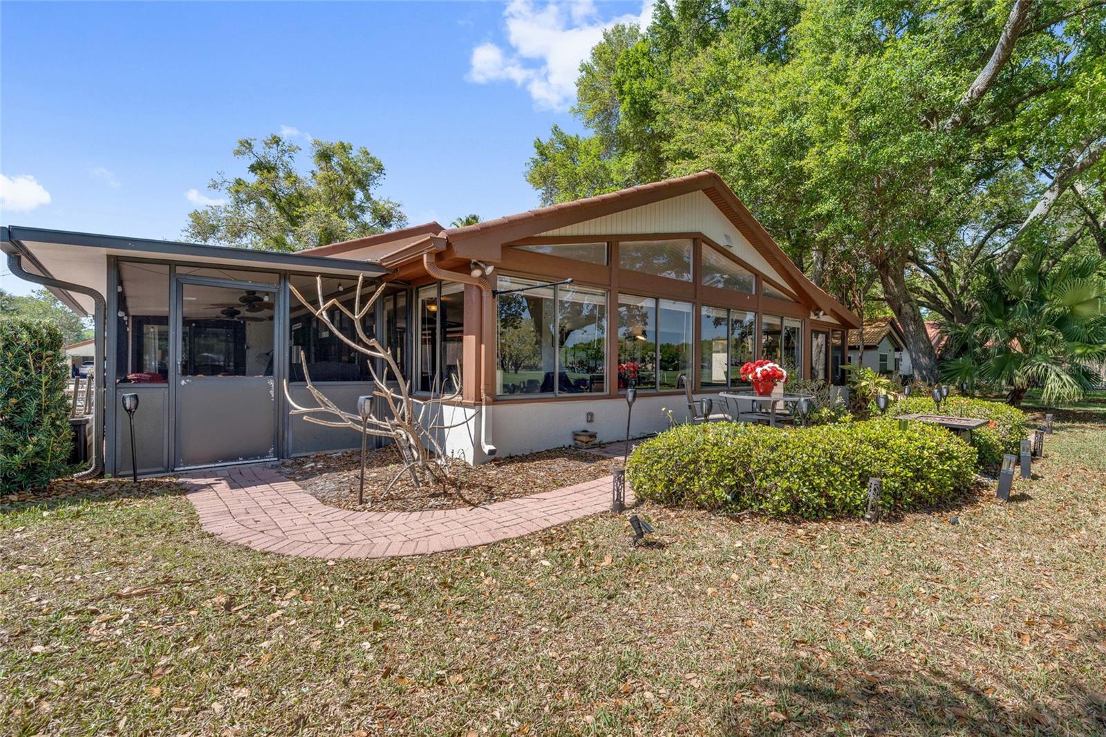 ORANGE TREE COUNTRY CLUB - Residential