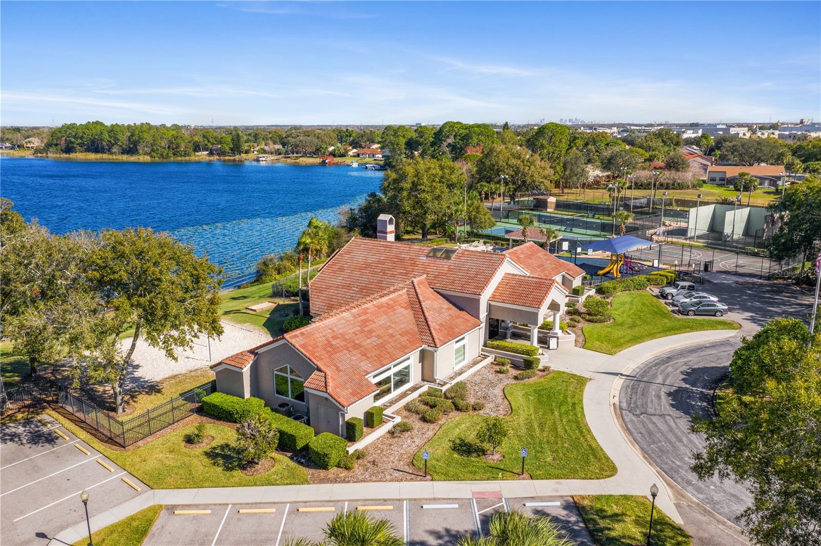 ORANGE TREE COUNTRY CLUB - Residential