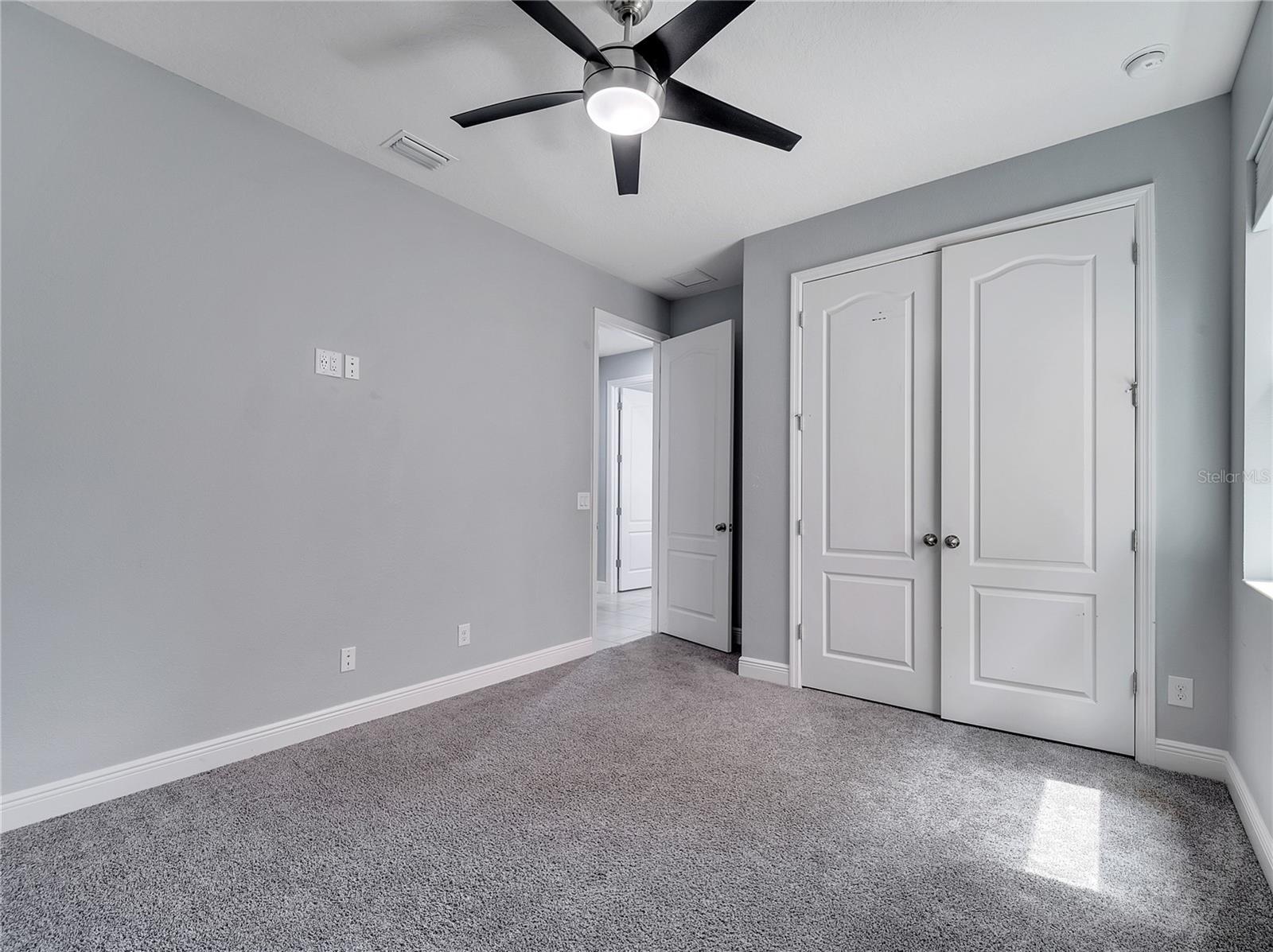 HANOVER LAKES PH 1 - Residential Lease