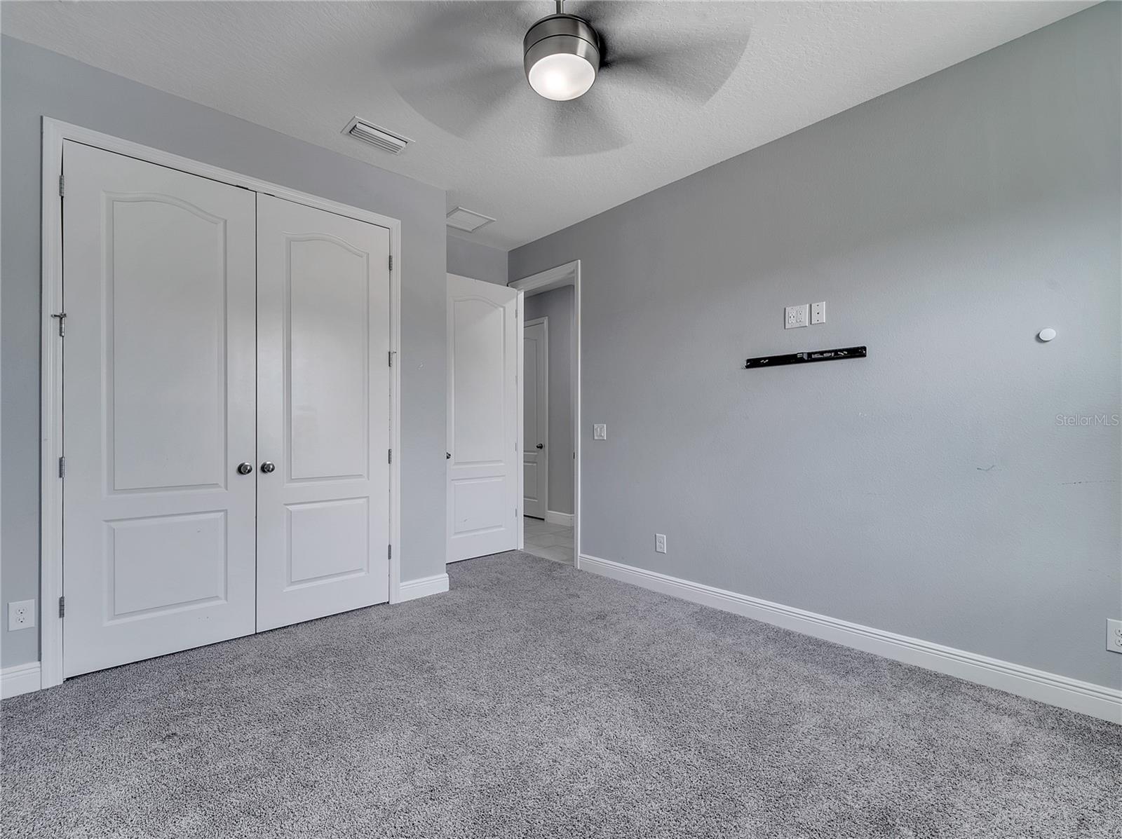 HANOVER LAKES PH 1 - Residential Lease