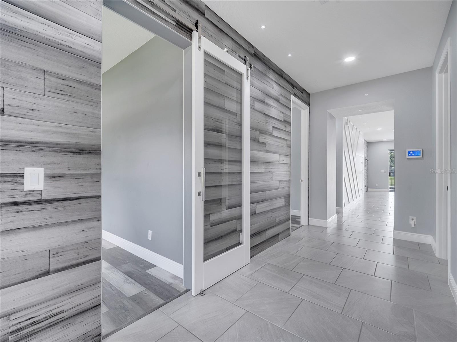 HANOVER LAKES PH 1 - Residential Lease