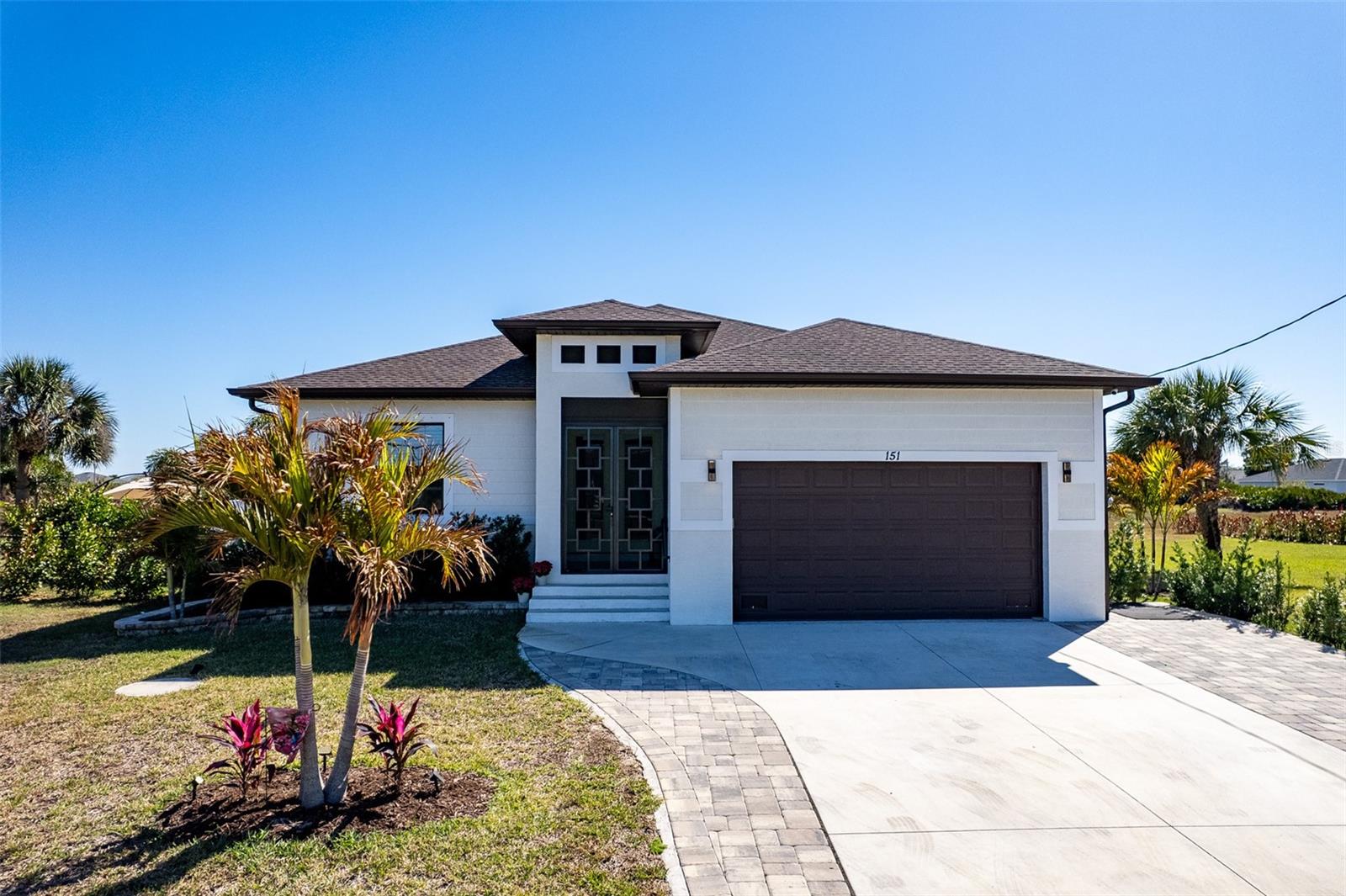 ROTONDA LAKES - Residential