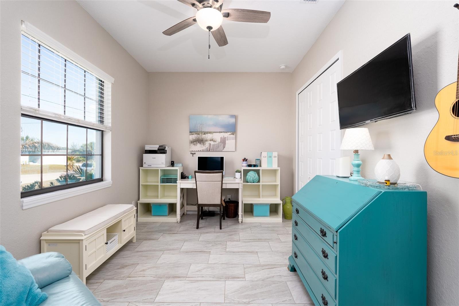 ROTONDA LAKES - Residential