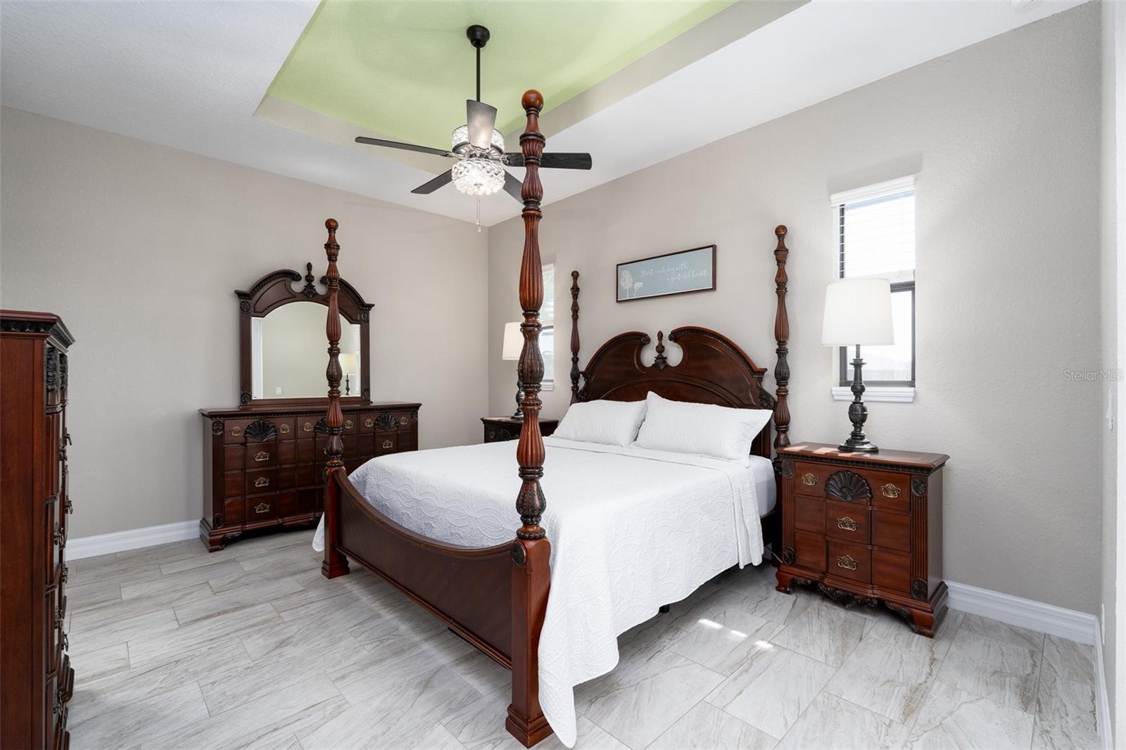 ROTONDA LAKES - Residential