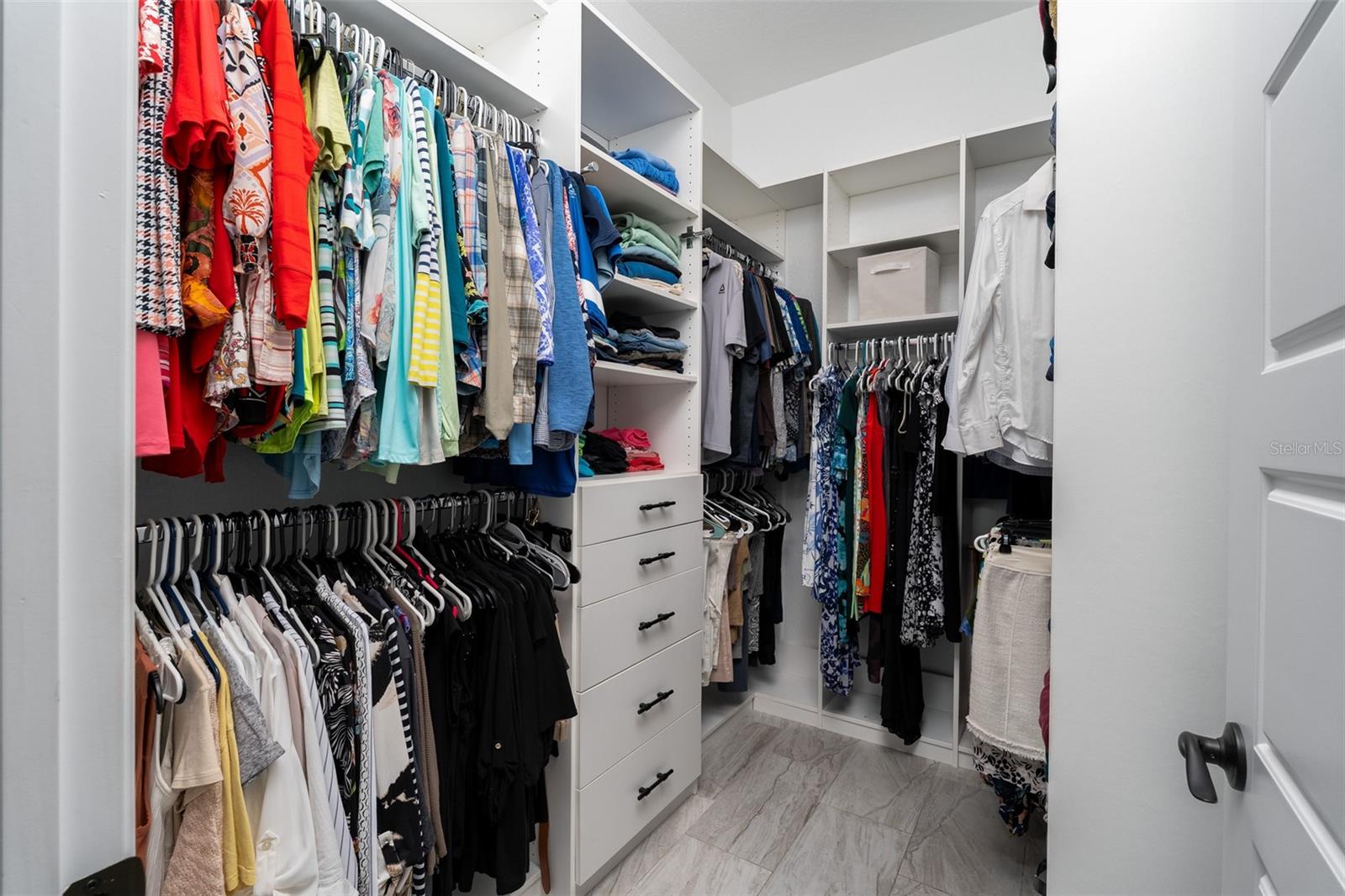 ROTONDA LAKES - Residential