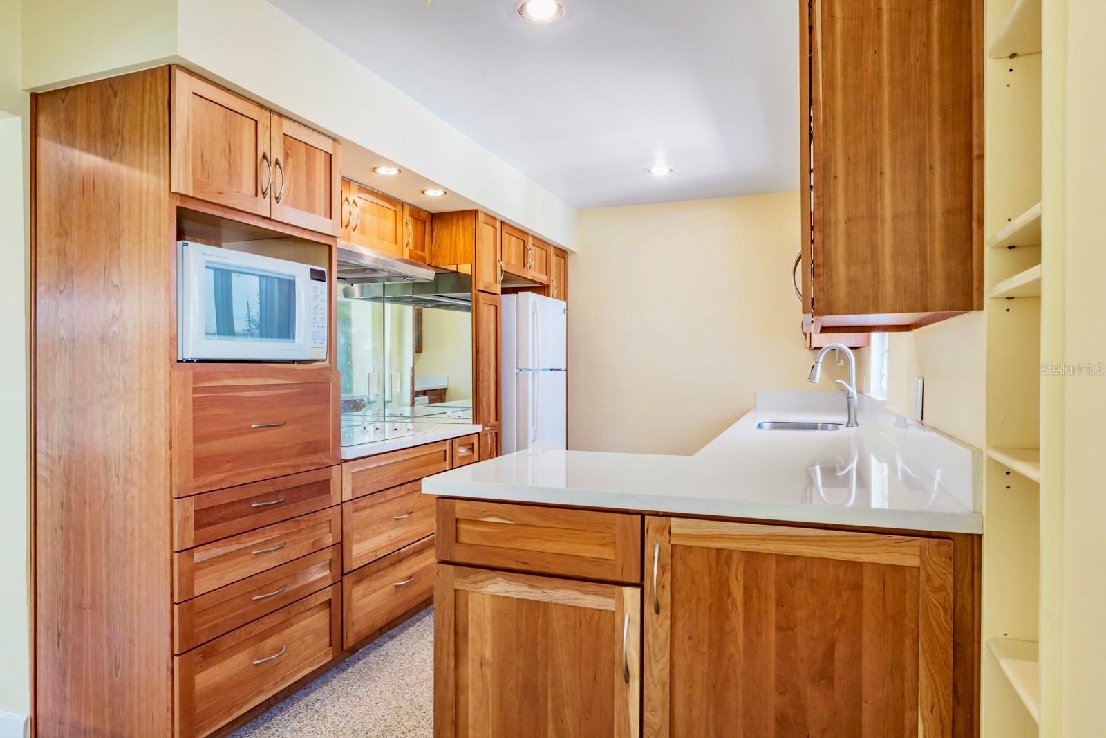 LIDO BEACH 1ST ADD - Residential